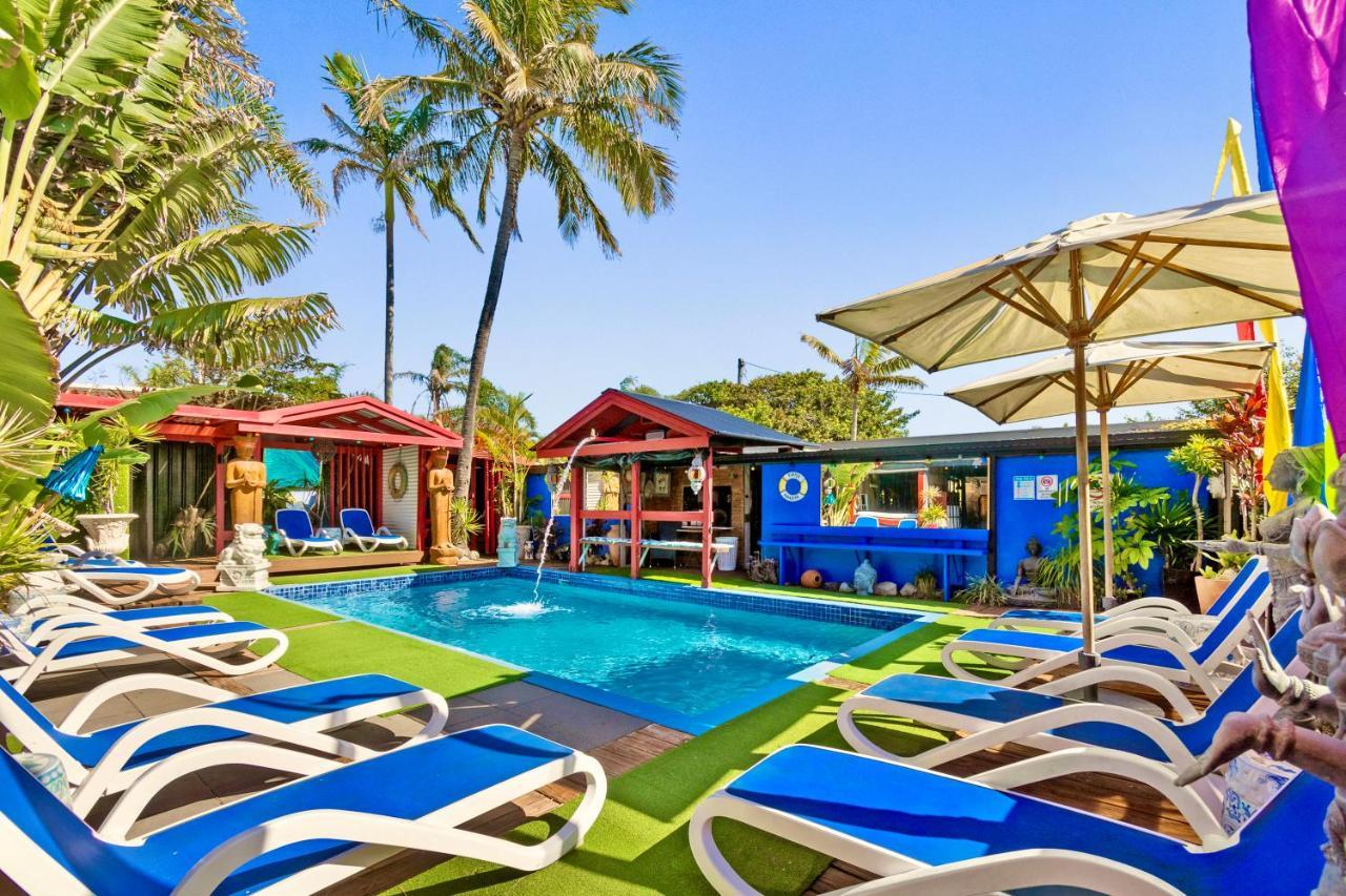 Hideaway Noosa Men Only Beach Resort Praia Peregian Exterior foto