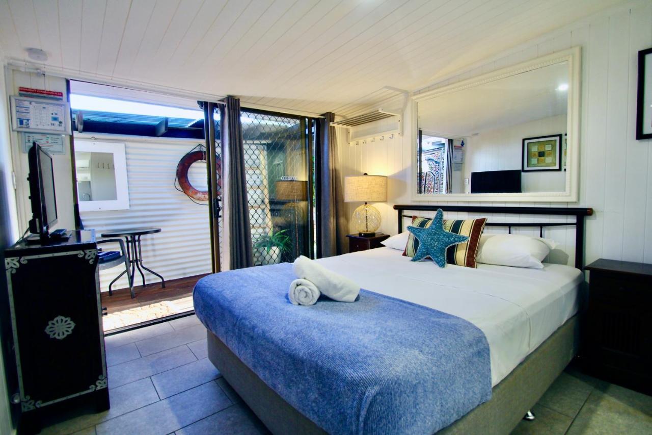 Hideaway Noosa Men Only Beach Resort Praia Peregian Exterior foto