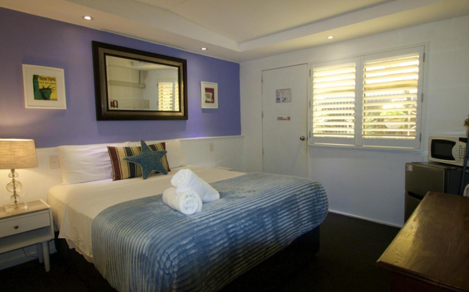 Hideaway Noosa Men Only Beach Resort Praia Peregian Exterior foto